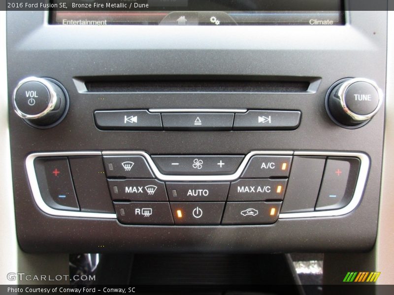 Bronze Fire Metallic / Dune 2016 Ford Fusion SE