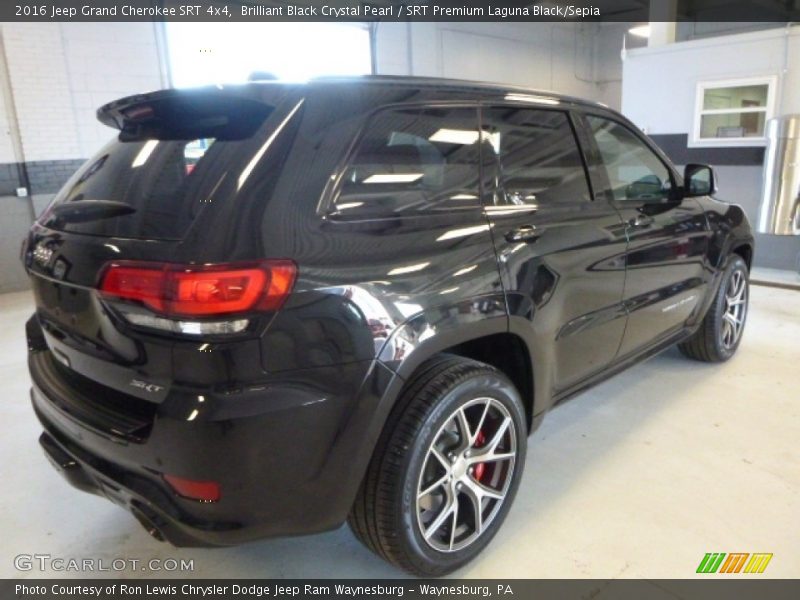  2016 Grand Cherokee SRT 4x4 Brilliant Black Crystal Pearl