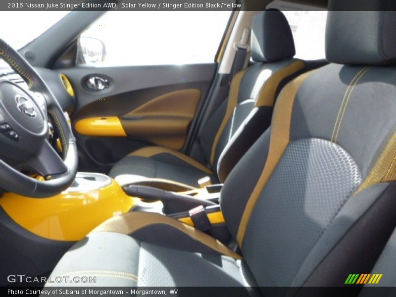 Front Seat of 2016 Juke Stinger Edition AWD