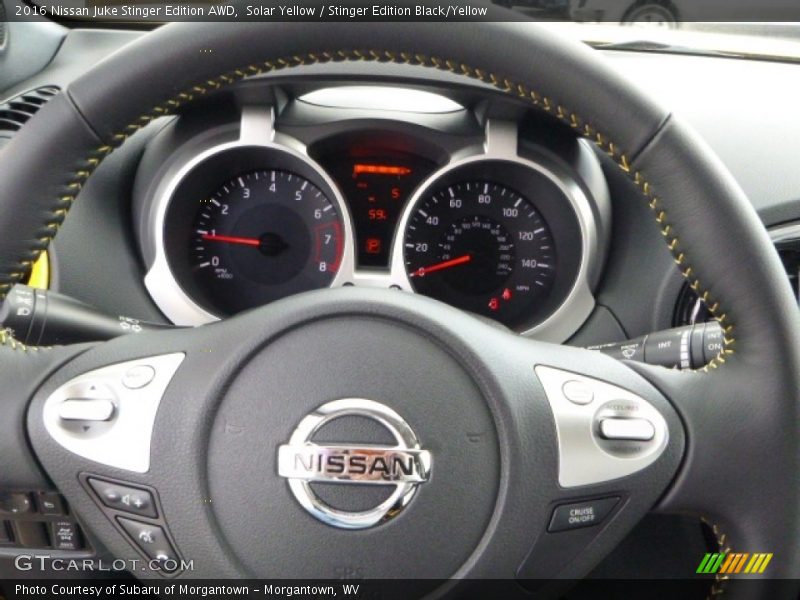  2016 Juke Stinger Edition AWD Steering Wheel