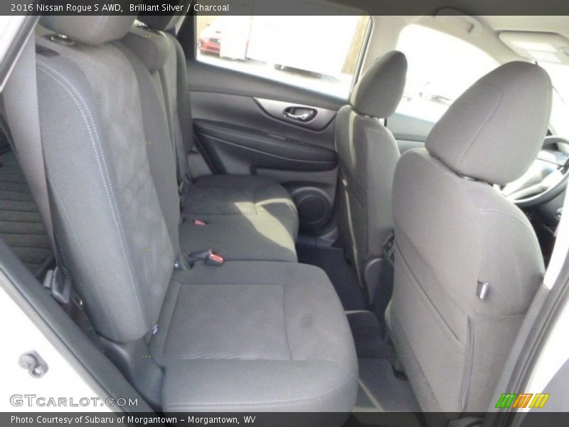Brilliant Silver / Charcoal 2016 Nissan Rogue S AWD