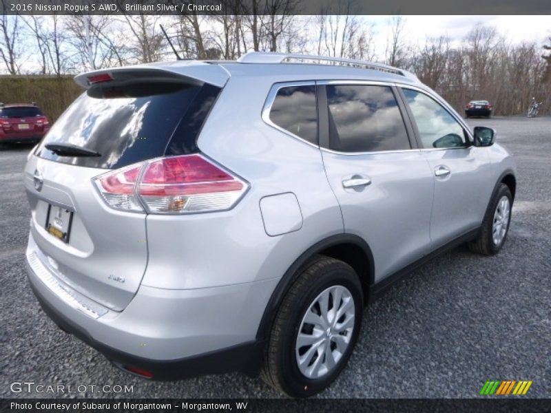 Brilliant Silver / Charcoal 2016 Nissan Rogue S AWD
