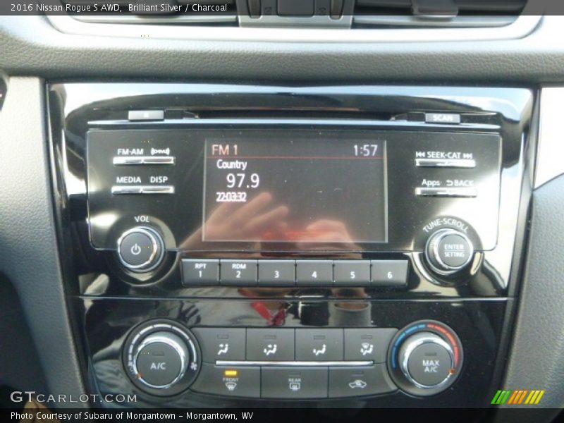 Brilliant Silver / Charcoal 2016 Nissan Rogue S AWD