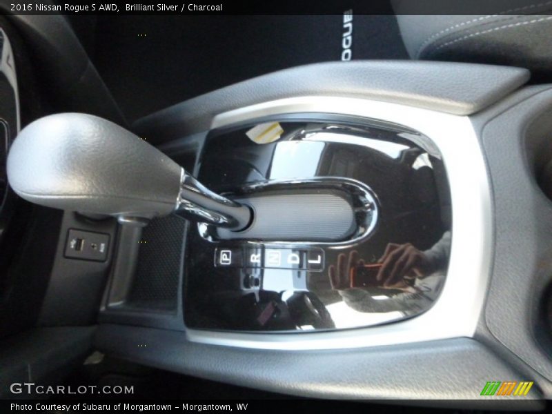 Brilliant Silver / Charcoal 2016 Nissan Rogue S AWD