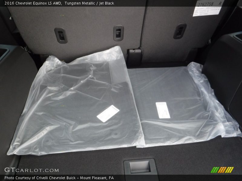 Tungsten Metallic / Jet Black 2016 Chevrolet Equinox LS AWD