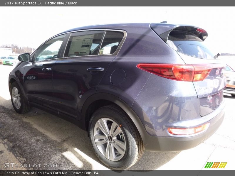 Pacific Blue / Black 2017 Kia Sportage LX