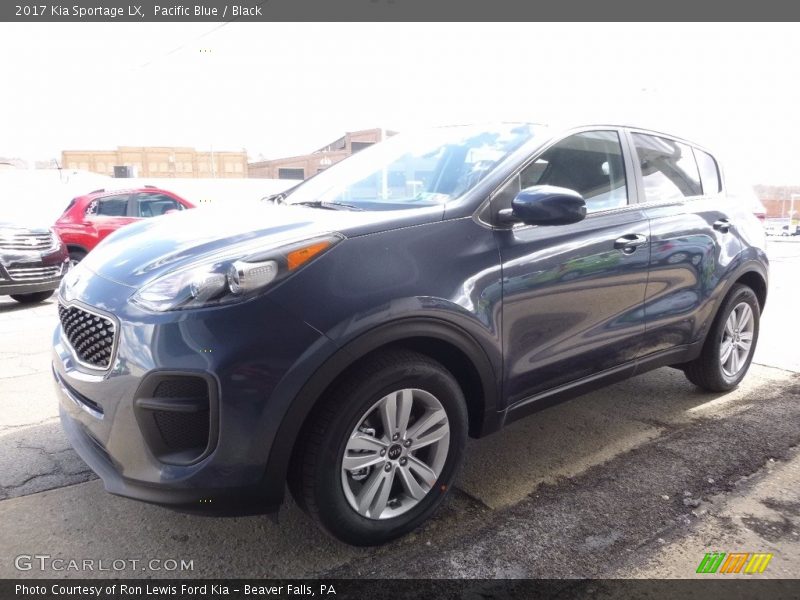 Pacific Blue / Black 2017 Kia Sportage LX