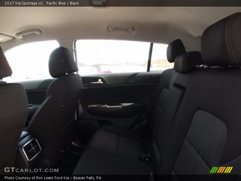 Pacific Blue / Black 2017 Kia Sportage LX