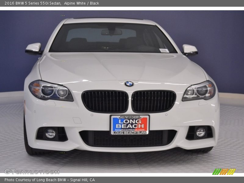 Alpine White / Black 2016 BMW 5 Series 550i Sedan