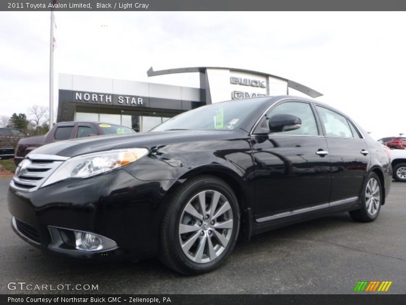 Black / Light Gray 2011 Toyota Avalon Limited