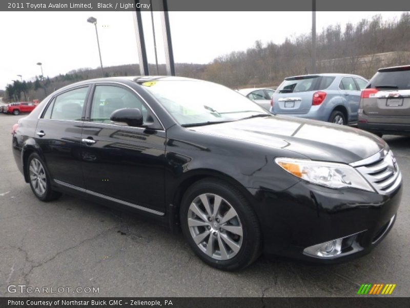 Black / Light Gray 2011 Toyota Avalon Limited