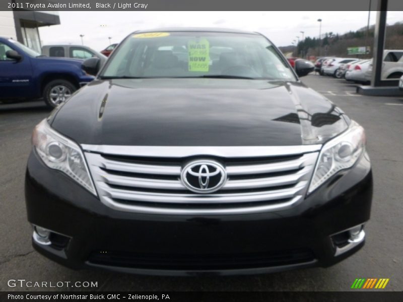 Black / Light Gray 2011 Toyota Avalon Limited