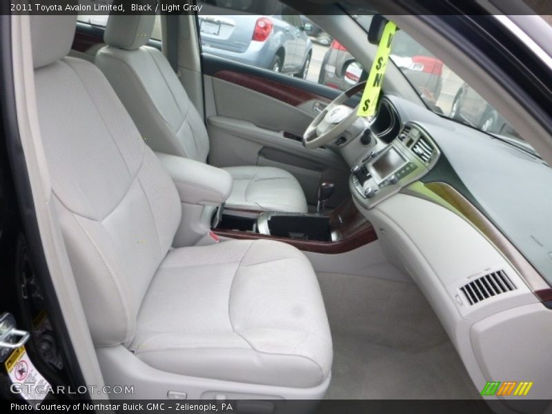 Black / Light Gray 2011 Toyota Avalon Limited