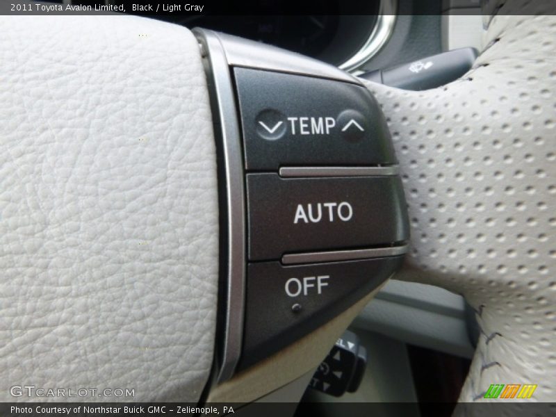 Black / Light Gray 2011 Toyota Avalon Limited