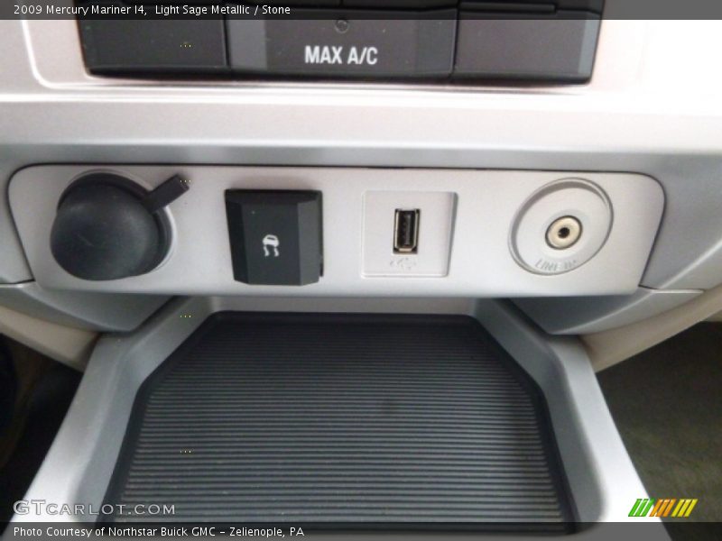 Light Sage Metallic / Stone 2009 Mercury Mariner I4