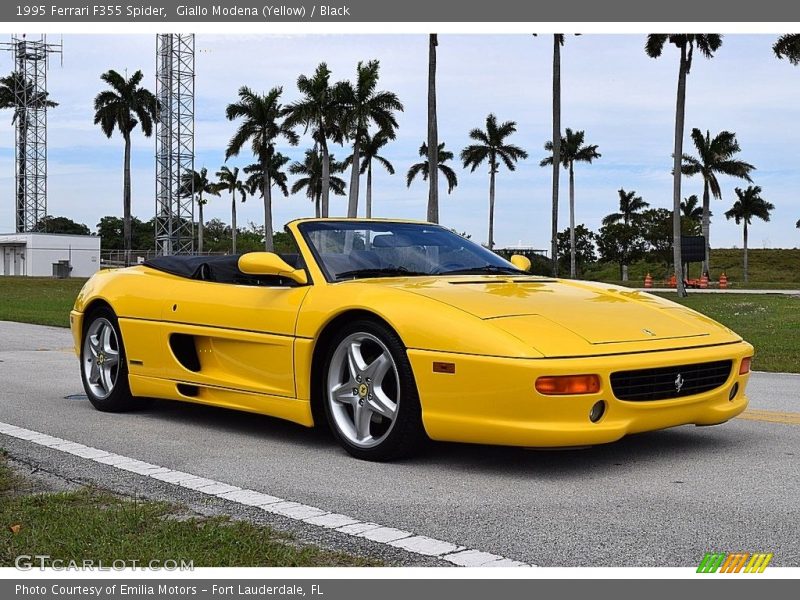 Front 3/4 View of 1995 F355 Spider