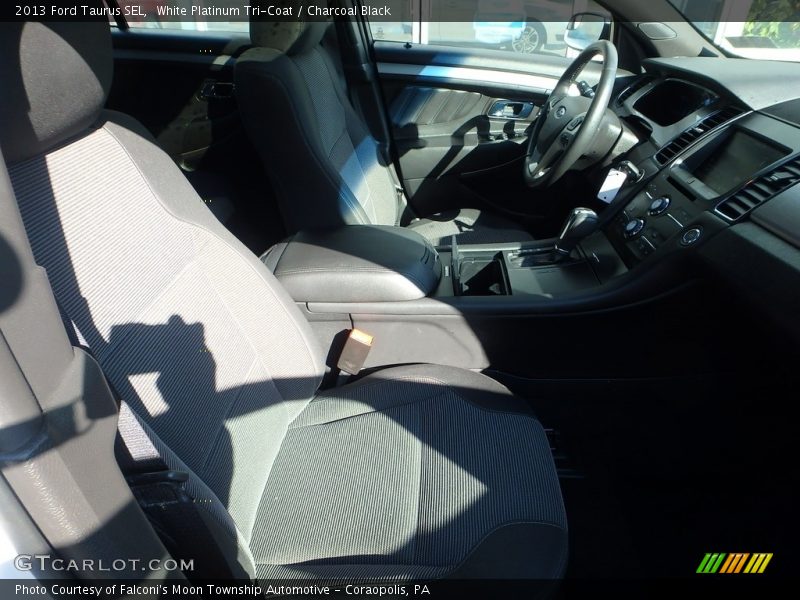 White Platinum Tri-Coat / Charcoal Black 2013 Ford Taurus SEL