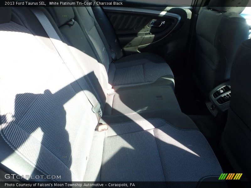 White Platinum Tri-Coat / Charcoal Black 2013 Ford Taurus SEL