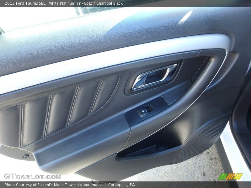 White Platinum Tri-Coat / Charcoal Black 2013 Ford Taurus SEL