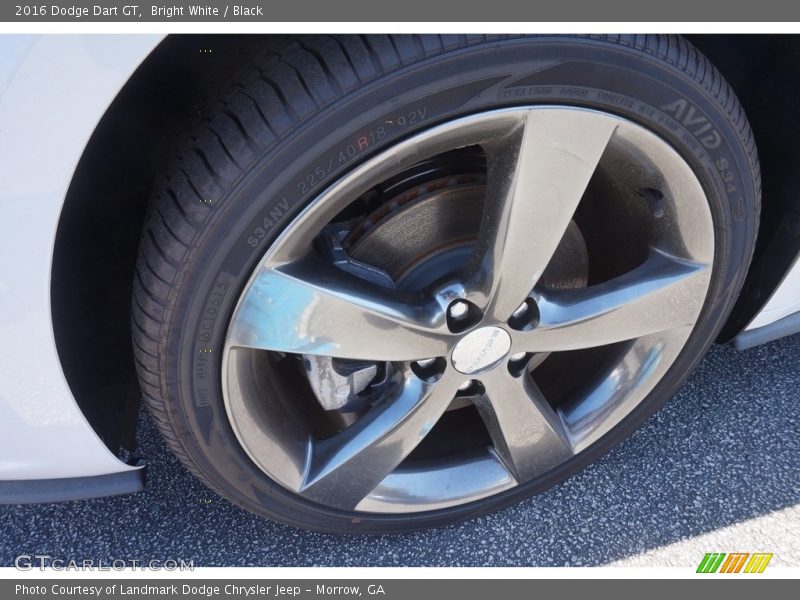 Bright White / Black 2016 Dodge Dart GT