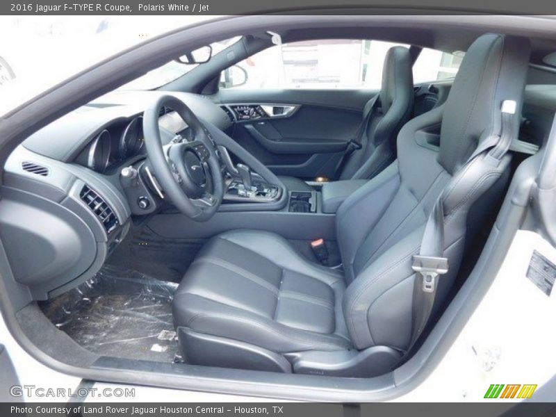Polaris White / Jet 2016 Jaguar F-TYPE R Coupe