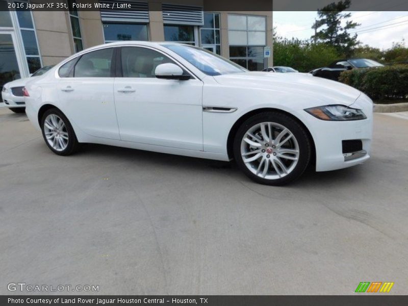 Polaris White / Latte 2016 Jaguar XF 35t