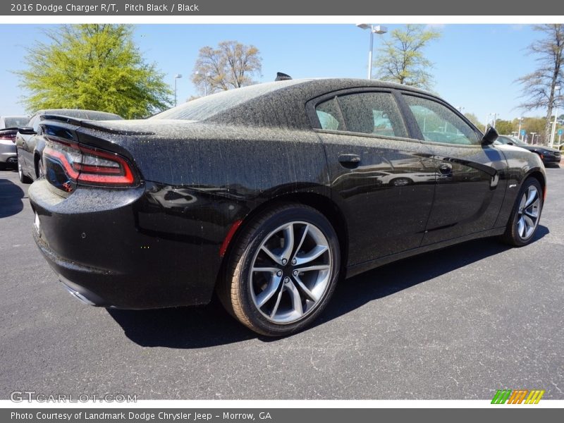 Pitch Black / Black 2016 Dodge Charger R/T