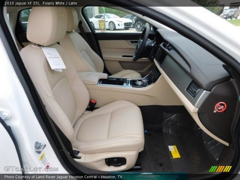 Front Seat of 2016 XF 35t