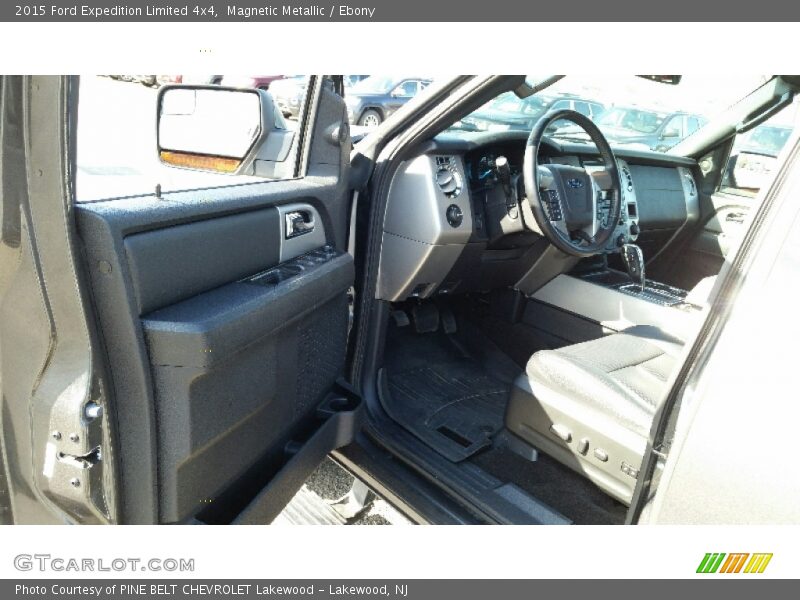 Magnetic Metallic / Ebony 2015 Ford Expedition Limited 4x4