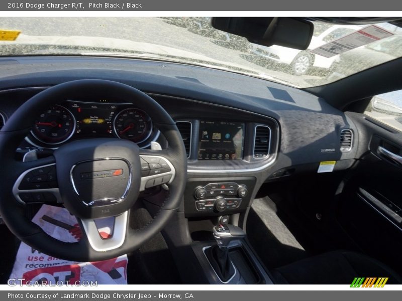 Pitch Black / Black 2016 Dodge Charger R/T