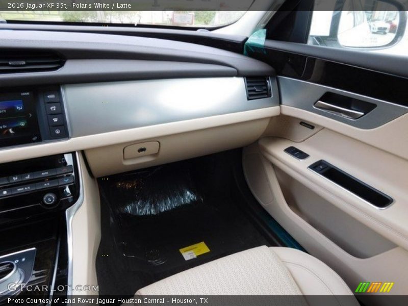 Polaris White / Latte 2016 Jaguar XF 35t