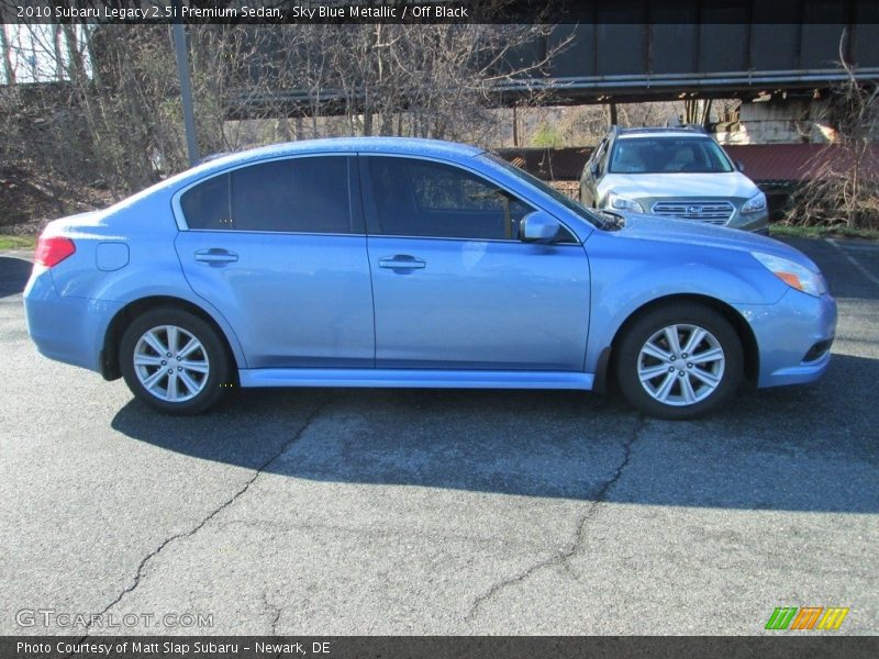 Sky Blue Metallic / Off Black 2010 Subaru Legacy 2.5i Premium Sedan