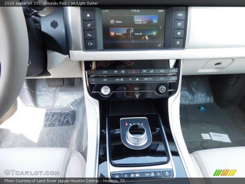 Odyssey Red / Jet/Light Oyster 2016 Jaguar XF 35t
