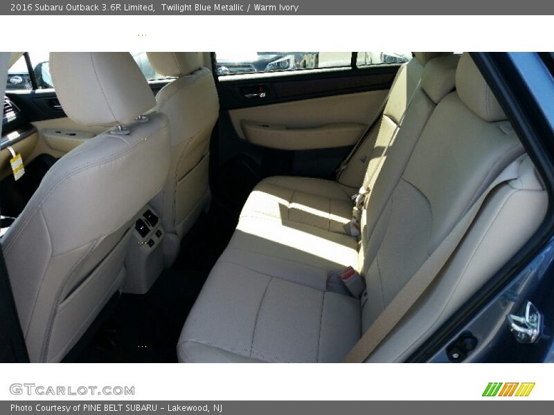 Twilight Blue Metallic / Warm Ivory 2016 Subaru Outback 3.6R Limited