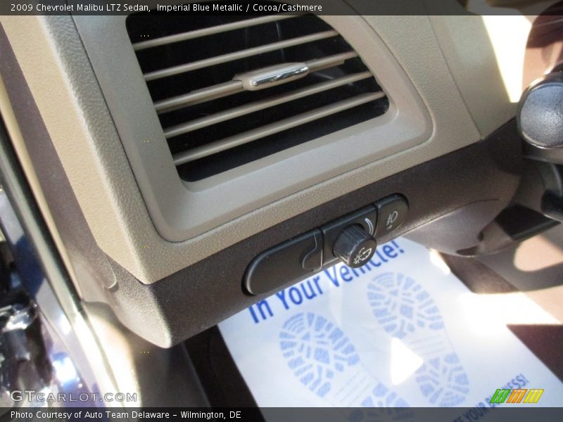 Imperial Blue Metallic / Cocoa/Cashmere 2009 Chevrolet Malibu LTZ Sedan