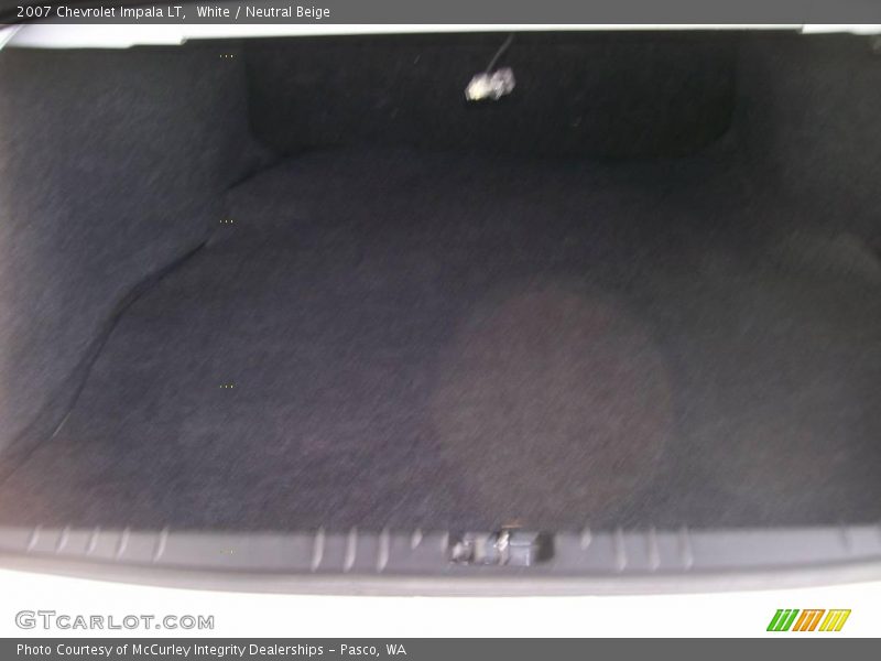 White / Neutral Beige 2007 Chevrolet Impala LT
