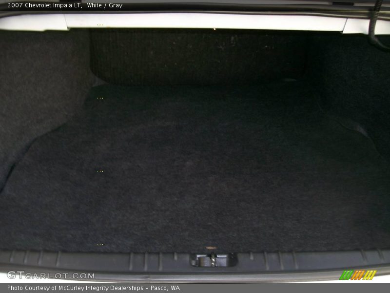 White / Gray 2007 Chevrolet Impala LT