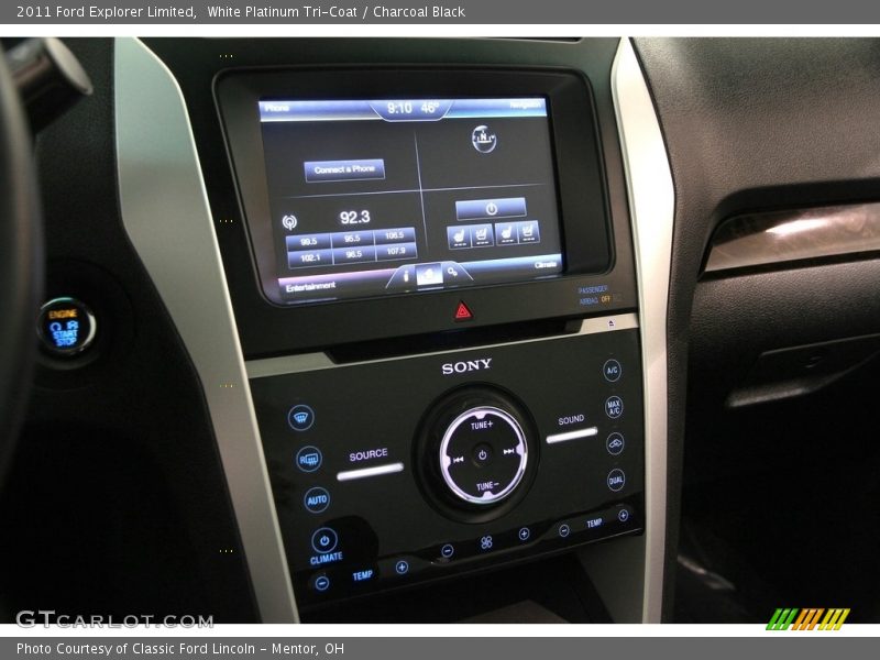 White Platinum Tri-Coat / Charcoal Black 2011 Ford Explorer Limited