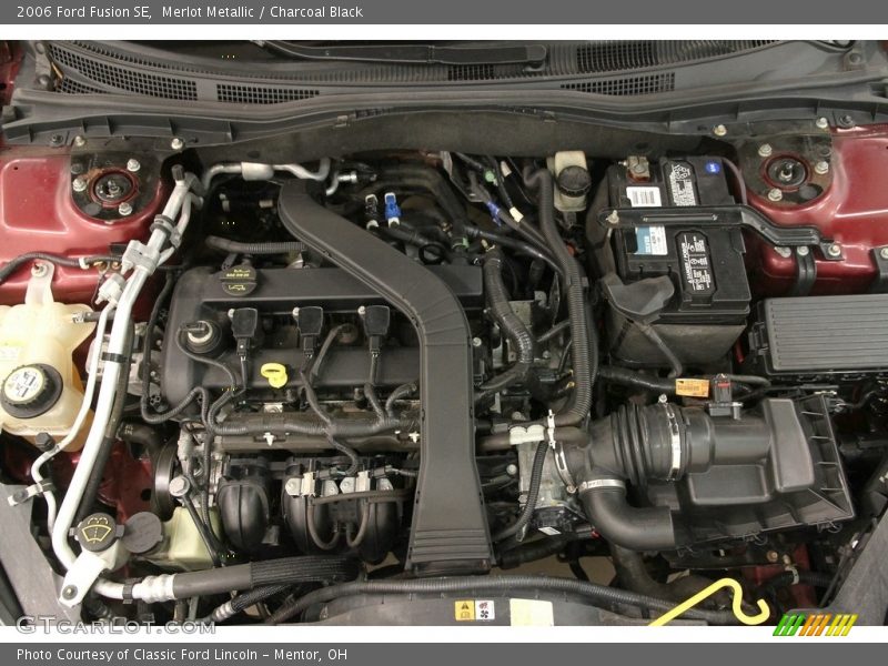 Merlot Metallic / Charcoal Black 2006 Ford Fusion SE