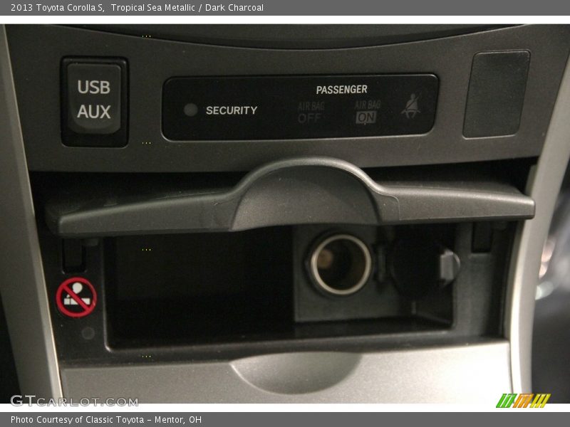 Tropical Sea Metallic / Dark Charcoal 2013 Toyota Corolla S