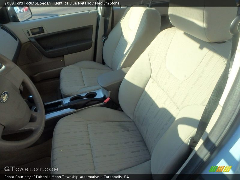 Light Ice Blue Metallic / Medium Stone 2009 Ford Focus SE Sedan