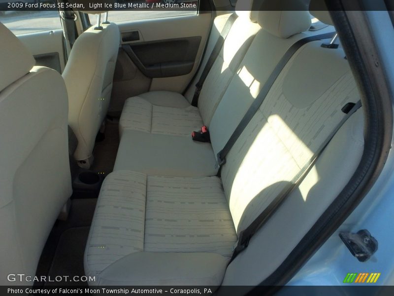 Light Ice Blue Metallic / Medium Stone 2009 Ford Focus SE Sedan