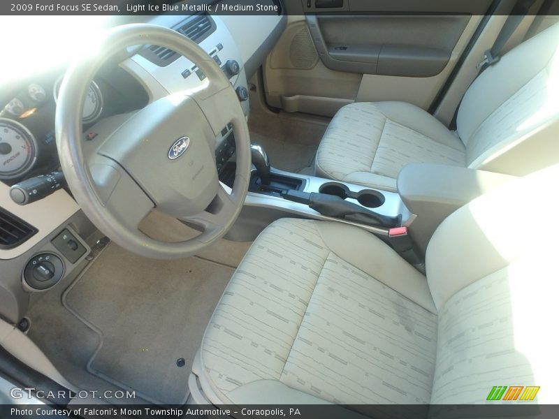 Light Ice Blue Metallic / Medium Stone 2009 Ford Focus SE Sedan