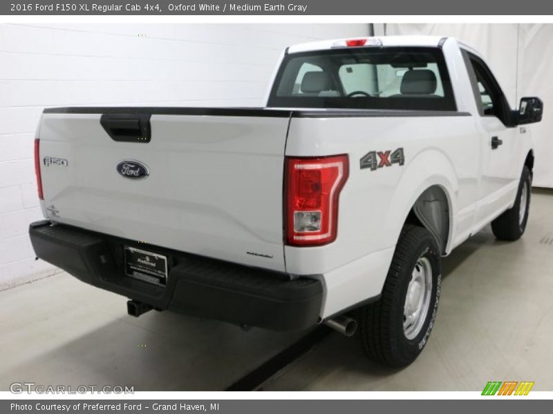 Oxford White / Medium Earth Gray 2016 Ford F150 XL Regular Cab 4x4