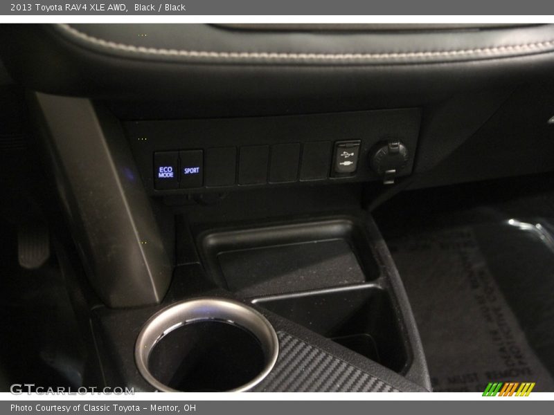 Black / Black 2013 Toyota RAV4 XLE AWD