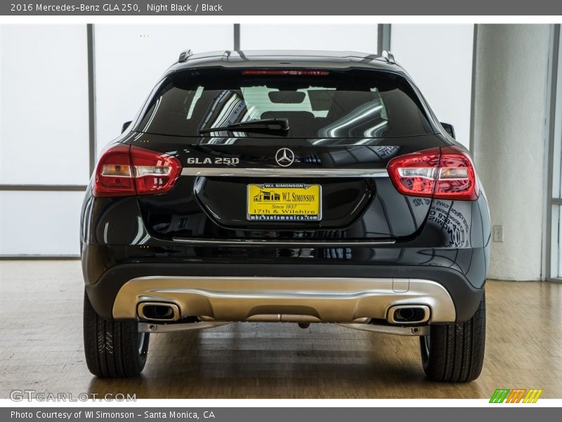 Night Black / Black 2016 Mercedes-Benz GLA 250