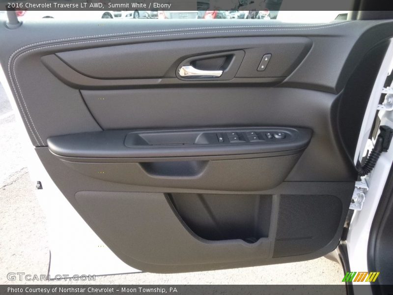 Summit White / Ebony 2016 Chevrolet Traverse LT AWD