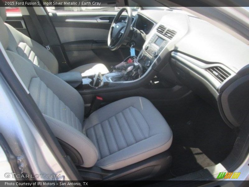 Ingot Silver Metallic / Earth Gray 2015 Ford Fusion S