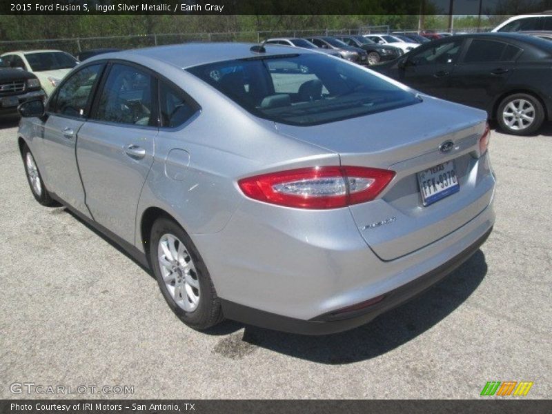 Ingot Silver Metallic / Earth Gray 2015 Ford Fusion S