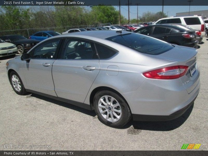 Ingot Silver Metallic / Earth Gray 2015 Ford Fusion S